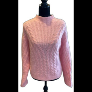 Universal Thread Sweater Size Large Soft Pink Super Soft Fuzzy Cable Knit Comfy